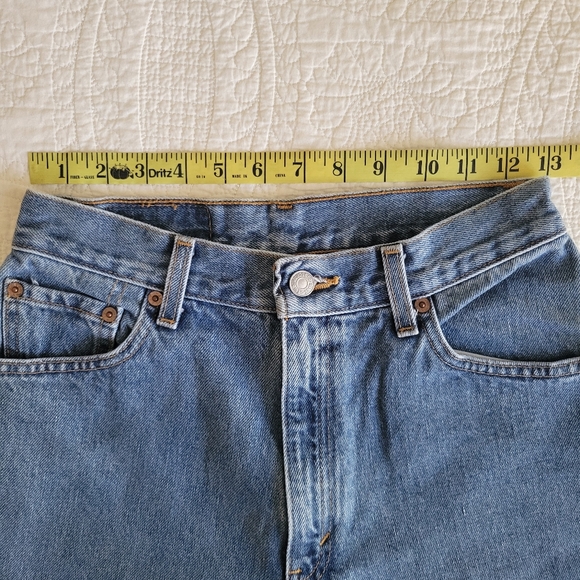 90s Vintage Levis 550 Relaxed Tapered Mom Jean - Picture 10 of 11